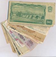 28db-os vegyes külföldi bankjegy tétel, közte Csehszlovákia, Lengyelország, Olaszország, Szovjetunió...