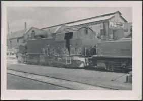 cca 1940 A spanyol vasút, hátoldalon feliratozott fotó, 6x9 cm / railway in Spain, with description on the verso, 6x9 cm