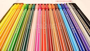 Faber-Castell 24, Stabilo 68 színes ceruzák és filcek, hiánytalan, eredeti dobozában