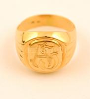 Arany pecsétgyűrű, 14K jelzett / Gold ring 14 C, size: 60; 5,9 g