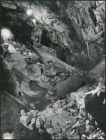 cca 1980 Recski ércbánya, vintage fotó, 22,5x17,5 cm