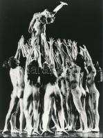 cca 1977 Balettjelenet, vintage fotó, 23x17,5 cm