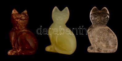 Féldrágakövekből faragott macskafigurák(jáspis, jáde, hegyikristály), 3 db, m: 3 cm
