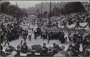 1907 Ferenc József és sok más főúri méltóság szoboravatáson, fotólap, 9x14cm