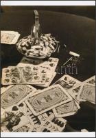 cca 1930 Hosszú kártyaparti, Pöltinger Gusztáv hagyatékában levő vintage felvételről készült mai nagyítás, 25x18 cm