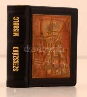 Andruskó Károly: Ex Minilibrisek a Miskolci és a Szekszárdi Miniatűrkönyv Gyűjtő Klubok tagjai részére. Andruskó Károly fametszetei. Miskolc-Szekszárd, 1975, Miskolci és Szekszárdi Miniatűrkönyv Gyűjtők Klubja. Kiadói aranyozott, bordázott gerincű műbőr kötés, plakettel. Megjelent 600 számozott példányban, 283. számozott példány. Szép állapotban.