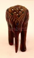 Egzotikus díszítésű fa elefánt, m: 14 cm