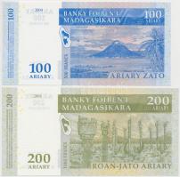 Madagaszkár 2004. 100A + 200A T:I
Madagascar 2004. 100 Ariary + 200 Ariary C:UNC
Krause 86, 87