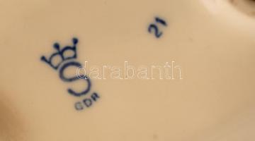 Kelet-német kislány libával, jelzett, sérült, 14x16,5 cm