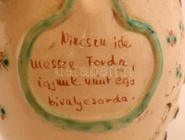 Karcagi Miska kancsó, kézzel festett kerámia, jelzett, m: 27 cm