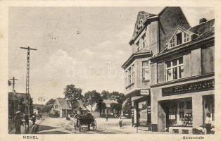 Memel mit Geschäft