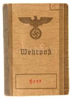 cca 1940 Német katonai Wehrpass, katonakönyv, Sok bejegyzéssel / German military booklet Wehrpass