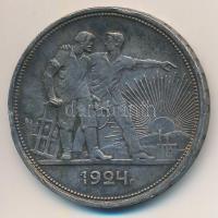 Szovjetunió 1924. 1R Ag T:2 ph. 
Soviet Union 1924. 1 Rouble Ag C:XF edge error 
Krause Y# 90.1