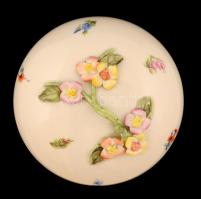 Herendi virág mintás bonbonier, kézzel festett, jelzett, apró lepattanással, d:12 cm