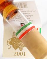 2001 Tokaji hárslevelű félédes fehérbor, 0,5 l, 60 éves jubileumi palackban, hitelesítéssel, saját d...