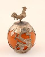 Gömb alakú féldrágakő, kakasos fém foglalatban, m: 5 cm