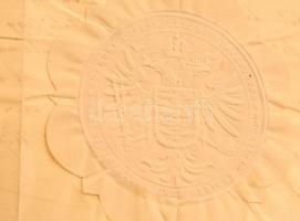 1851 Sopron, Lelkész zár alá került értékeinek ügyében 15 év után hozott ítéleteket ismertető okmány...