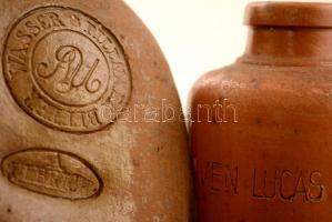 Ulbrich és Erven Lucas antik kerámia palackok, apró csorbával, jelzett, m:19 és 24 cm