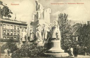 Budapest V. Vörösmarty szobor