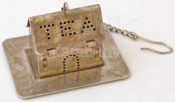 Ház alakú teaszűrő kis fém tálkával 4 cm