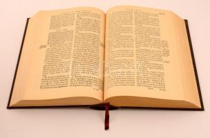 Vizsolyi Biblia. 1-2. köt. Facsimile kiadás! Bp., 1981, Helikon. Kísérőfüzettel. Kicsit kopott műbőr...