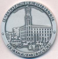 Németország 1984. "Bundesrepublik Deutschland / XIX. Congrés UPU Hamburg 1984 Weltpostkongress" kétoldalas ezüstözött fém emlékérem eredeti tokban (50mm) T:2,2- (PP)