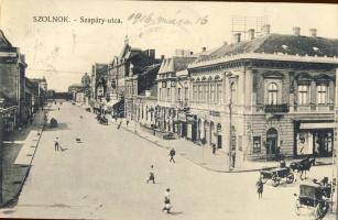 Szolnok zsinagógával