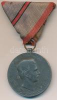 1918. "Sebesültek Érme" cink kitüntetés első sebesülés után járó mellszalaggal, peremén "WAA 918". Szign.: R. Placht T:2  Hungary 1918. "Wound Medal" zinc decoration with ribbon after first wound, with "WAA 918" on edge. Sign.: R. Placht C:XF NMK 328