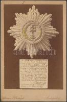 cca 1877 A Bem Józsefnek adományozott magyar katonai érdemrend nagykeresztje, keményhátú fotó Borsos és Varságh budapesti műterméből, 17×11 cm