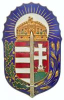 1920. "Vitézi Jelvény" zománcozott Br jelvény, hátlapon ferde kitűzőpántokkal, "BOCZÁN GY. BUDAPEST" gyártói jelzéssel T:2 Hungary 1920. "Badge of the Order of Vitéz" enamelled Br badge, on the back two oblique bands, with makers mark "BOCZÁN GY. BUDAPEST" (57x37mm) C:XF NMK 334.