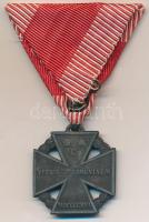 1916. "Károly-csapatkereszt" cink kitüntetés mellszalaggal T:1-,2 
Hungary 1916. "Ch...