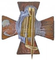 1940. "Nemzetvédelmi Kereszt / A Hazáért" fém miniatűr jelvény T:2
1940. "National D...