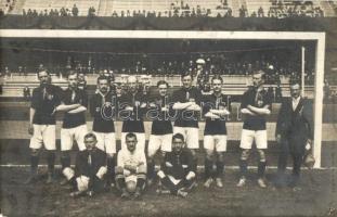 1912 Stockholm-i Olimpia, a magyar labdarúgó csapat csoportképe, Schlosser Imre / Stockholm Olympics, Hungarian football team (lyukak / pinholes)