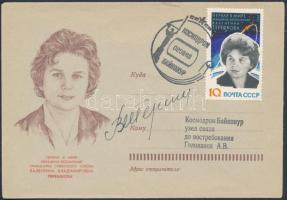 Valentyina Tyereskova (1937- ) szovjet űrhajós aláírása emlékborítékon /  Signature of Valentina Tereshkova (1937- ) Soviet astronaut on envelope