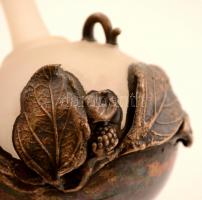 Muranói fém rátétes üveg váza, hibátlan, m: 15 cm