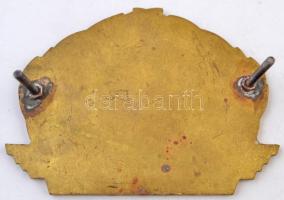 ~1970-1980. "250 ezer km balesetmentesen" zománcozott fém autójelvény, mellette kis jelvén...