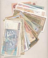 Vegyes 33db-os papírpénz tétel, közte kazah, kubai és több jugoszláv bankjegy + Románia ~1989. &quot...
