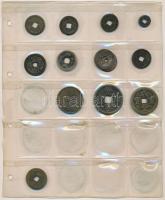 DN 13db hamis kínai fémpénz berakólapon T:vegyes
ND 13pcs of fake Chinese coins on binder page C:mi...