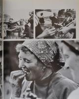 Korniss Péter: Elindultam világ útján... Magyar népszokások. Bp., 1975, Corvina. Kartonált papírköté...