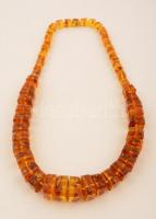 Borostyán nyaklánc, h: 62 cm