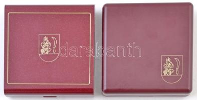 Egri Hunor 1996. "A Szent Lipót Templomért" Br plakett, eredeti díszdobozban, sorszámozott...