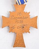 Német 3. Birodalom 1938. "Német Anyasági Kereszt, bronz fokozat" zománcozott Br kitüntetés...