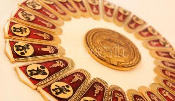 1980 XXII. Moszkvai Nyári Olimpiajátékok emlék zománc kitűzők (24 db), a sportágakat jelképző medve ...