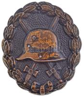 Német Birodalom 1918. "Sebesülési jelvény fekete fokozata" fém kitüntetés függőleges tűvel (44x39mm) T:2 German Empire 1918. "Wound Badge, black" metal badge with vertical pin (44x39mm) C:XF