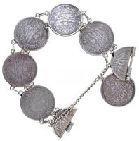 Libanon 1952. 50p Ag (7x) karkötőként összefűzve + Hollandia 1951-1966. 10c Ni (9x) + 1951-1963. 25c...