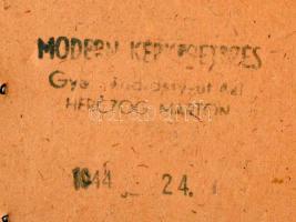 3 db kisméretű képkeret, belsejében gobelinnel, selyemképpel, 13x8 és 10x8 cm