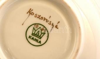 Kahla aranyozott virágmintás porcelán csészealj, 2 db, jelzett, kopásnyomokkal, d: 11 cm