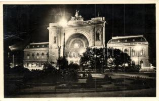 Budapest VII. Keleti pályaudvar, este