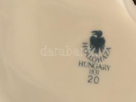 Hollóházi Szász Endre által tervezett mintával díszített porcelán hamutál, jelzett, hibátlan, 10x3,5...