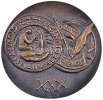 1972. "Györffy István Kollégium - NÉKOSZ - XXX" Br emlékplakett dísztokban, Illyés Gyula i...